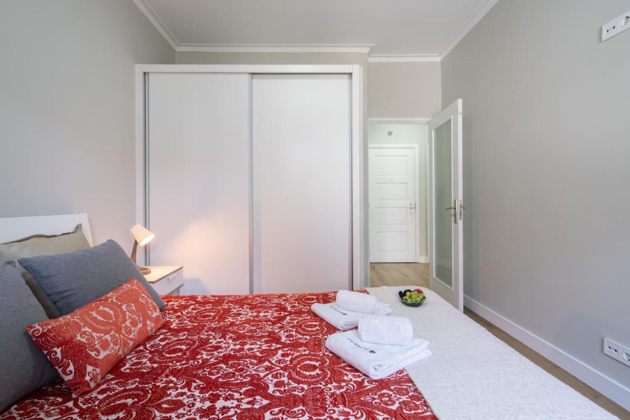 Host Wise - Modern Flats With Stunning Terrace Or Balcony - Central Location 波尔图 外观 照片
